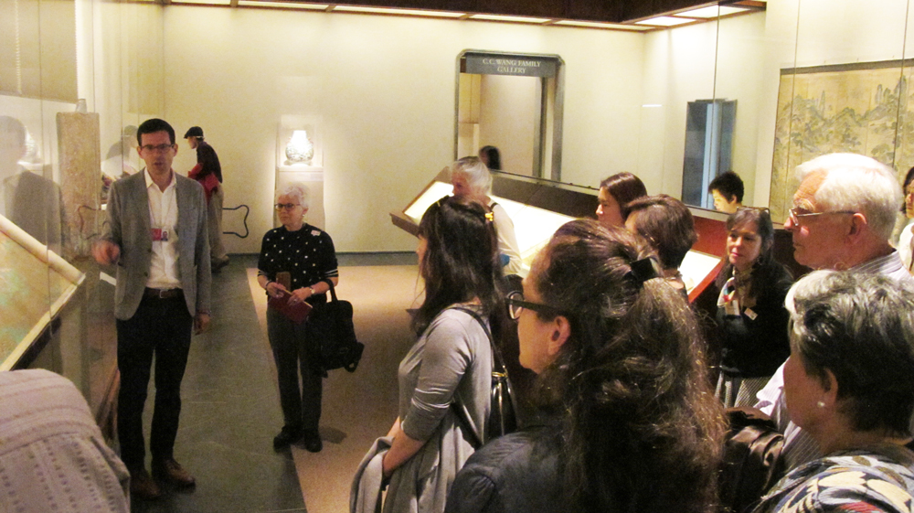 Private Tour: A Comparative Study on Korean and Chinese Landscape Paintings at the Metropolitan Museum of Art