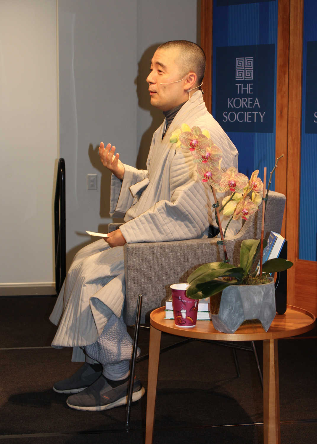 Love for Imperfect Things: How to Accept Yourself in a World Striving for Perfection with Haemin Sunim